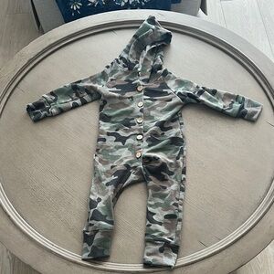 Camouflage Hooded Baby Jumpsuit